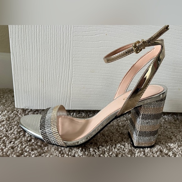 Aldo sparkley heels - Picture 3 of 10